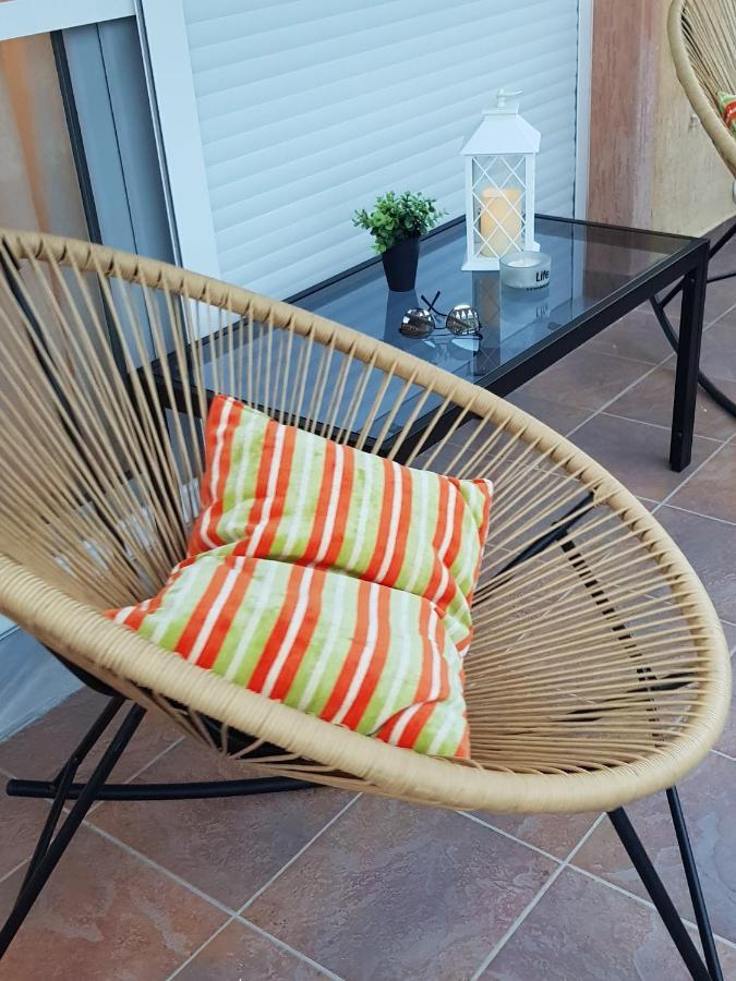 Joy Cozy Apartment Nea Iraklitsa Exteriör bild